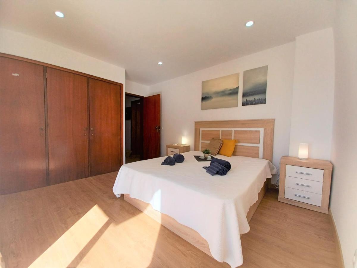 Acropole Beach Apartment Portimão Exteriör bild