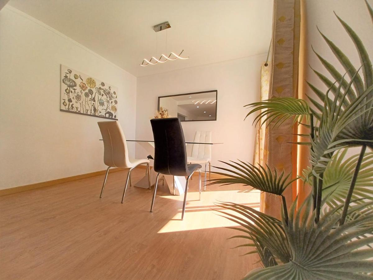 Acropole Beach Apartment Portimão Exteriör bild